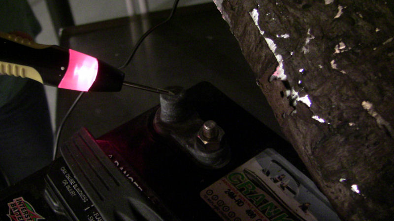 Metallic Wallcovering Conducts Electricity Step 2